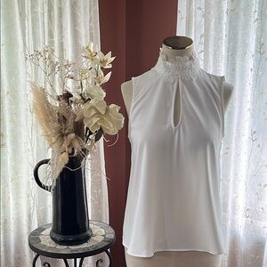 Joie White Flowy Lace Collar Blouse | Keyhole Neck | Feminine Chic Size [Small]